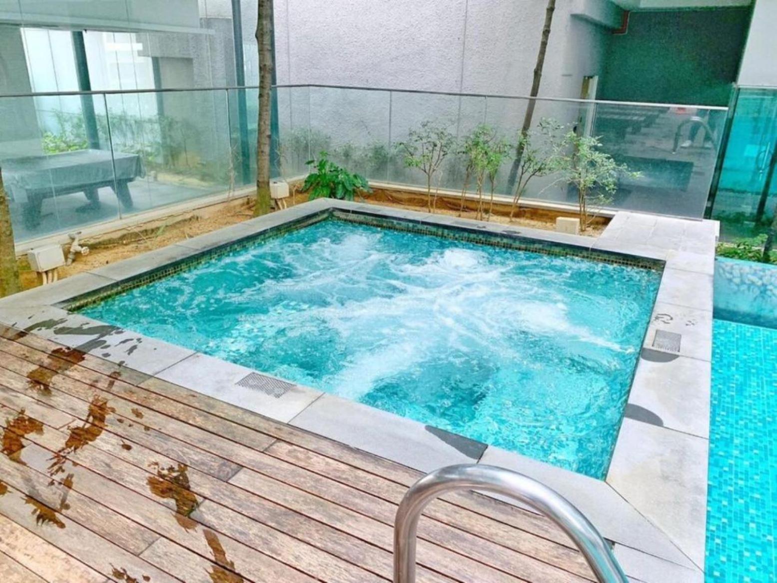 Mercu Summer Suites Klcc By Comfort Suites Kuala Lumpur Exterior photo